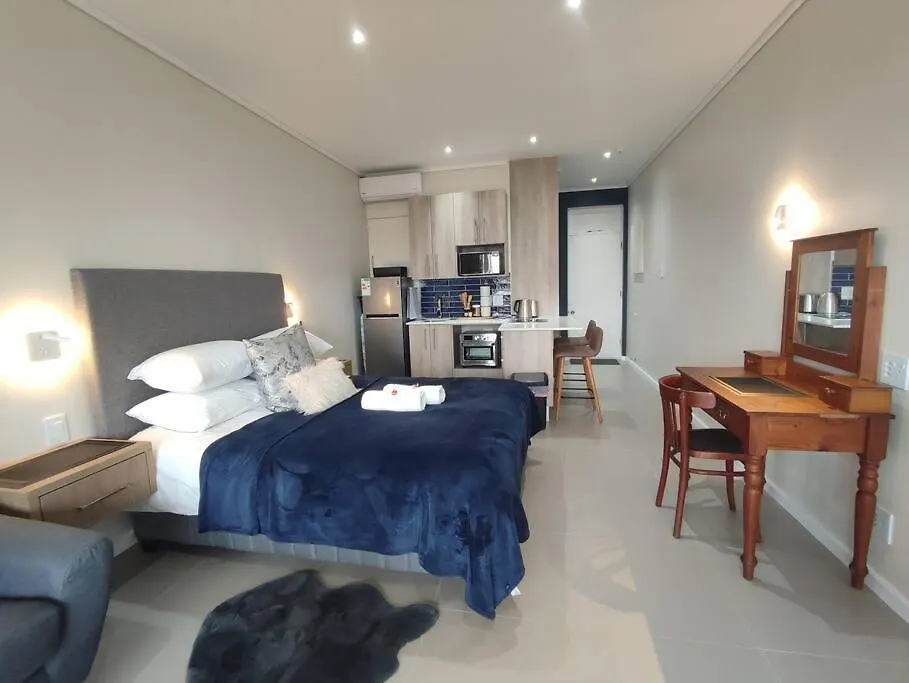 Blue Views Superior At Brookes Hill Suites Port Elizabeth 0*,  South Africa