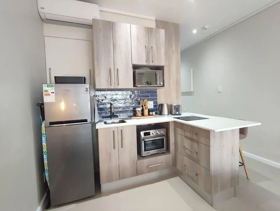 Blue Views Superior At Brookes Hill Suites Port Elizabeth 0*,
